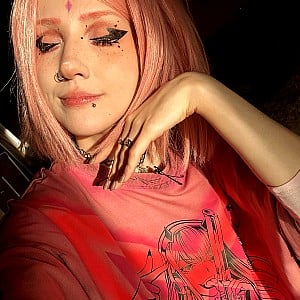 YourCuteWaifu