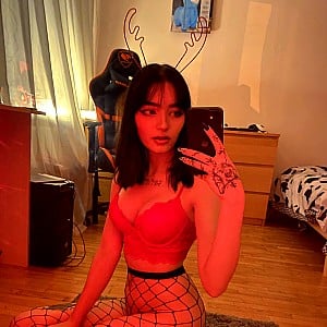 YourPersonalWaifu