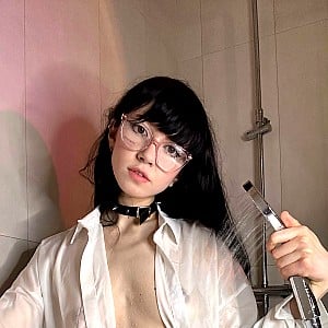 YourSmallDoll