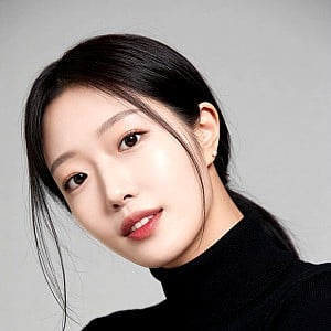 Yu Ri Seo