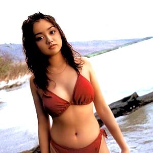 Yumi Adachi