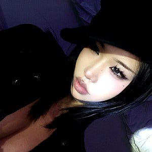 Yuna Rei (Onlyfans)