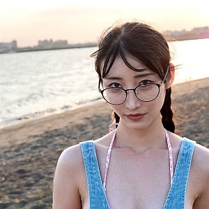 Yunadoll