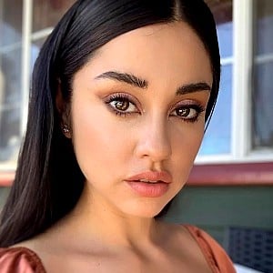 Yvette Monreal