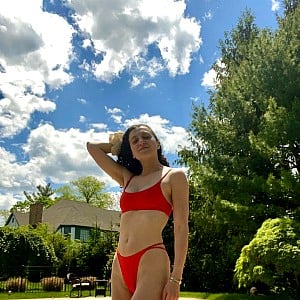 Yvette Segan