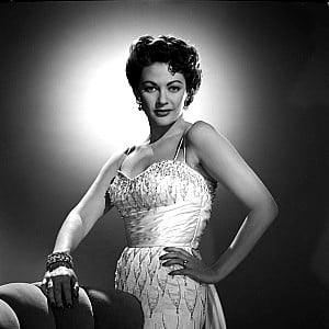 Yvonne De Carlo