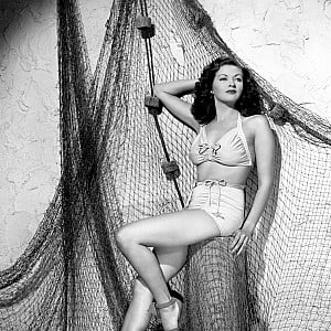 Yvonne De Carlo