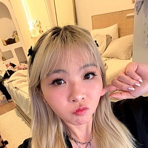 Yvonnie