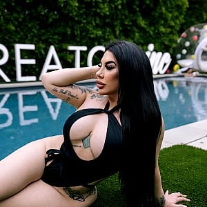 Zara Goxx