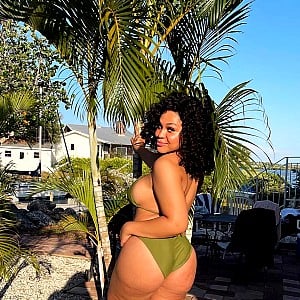 Zaya Perysian