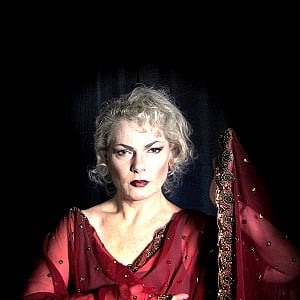 Zeena Schreck