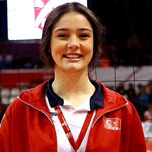 Zehra Gunes
