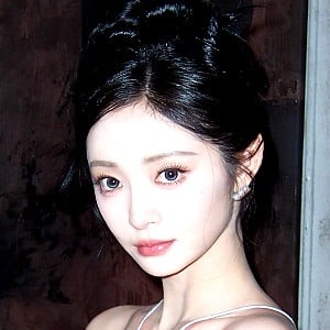 Zhou Jieqiong