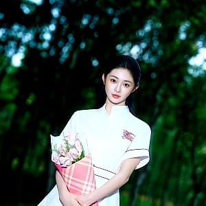 Zhou Jieqiong