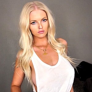Zienna Eve