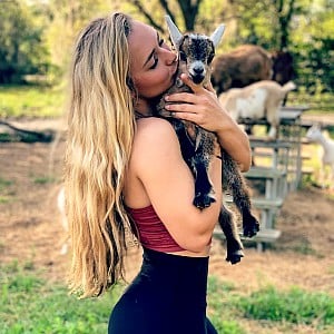 Zoe Anne