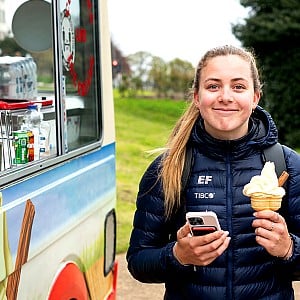 Zoe Backstedt