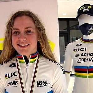 Zoe Backstedt