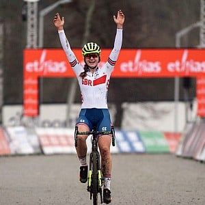 Zoe Backstedt