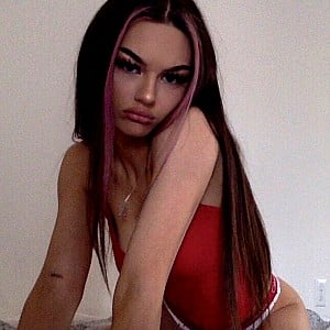 Zoe Christina Marshall