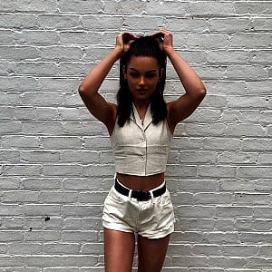 Zoe Christina Marshall