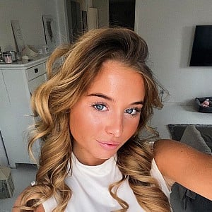 Zoe Collins