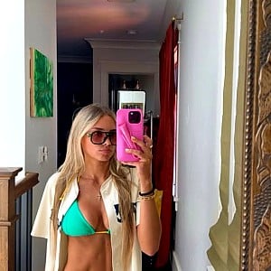 Zoe George