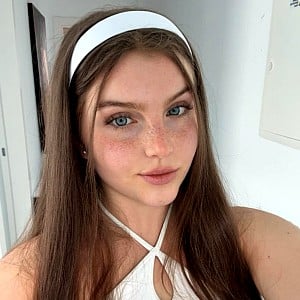 Zoe Lovee