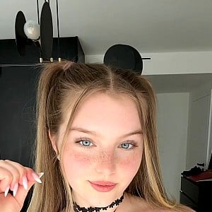 Zoe Lovee