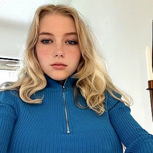 Zoe Moore