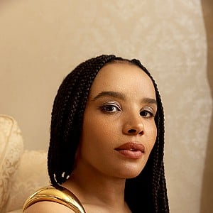 Zoe Robins