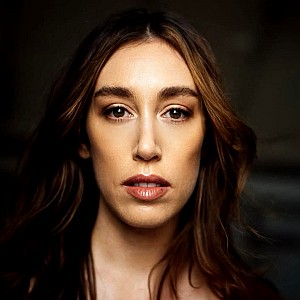 Zoe Zien