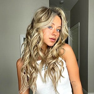 Zoey Aune