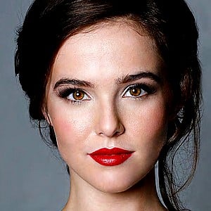 Zoey Deutch