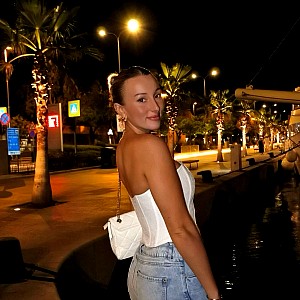Zsofi Muzsnay