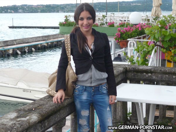 Aimee Million - Modelka, Muzyk: dj, Gospodarz radia