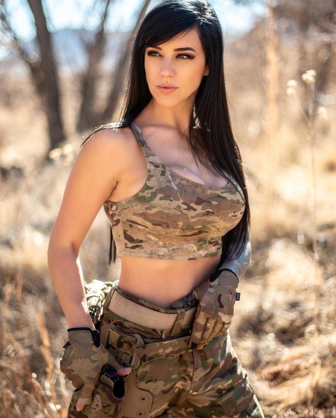 Alex Zedra - Free pics, galleries & more at Babepedia