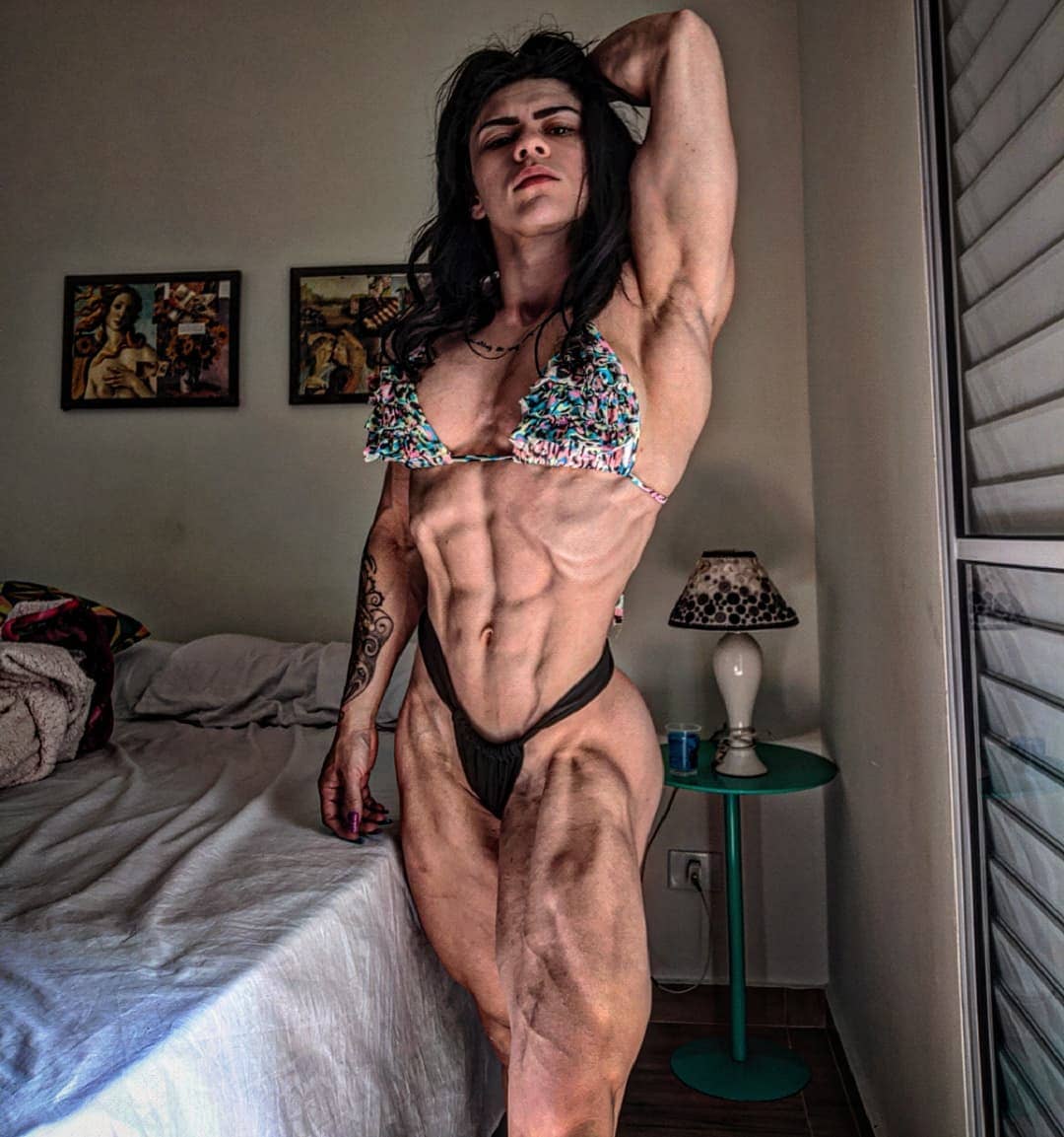 Aline Gabrielli Sosa - Free pics, galleries & more at Babepedia