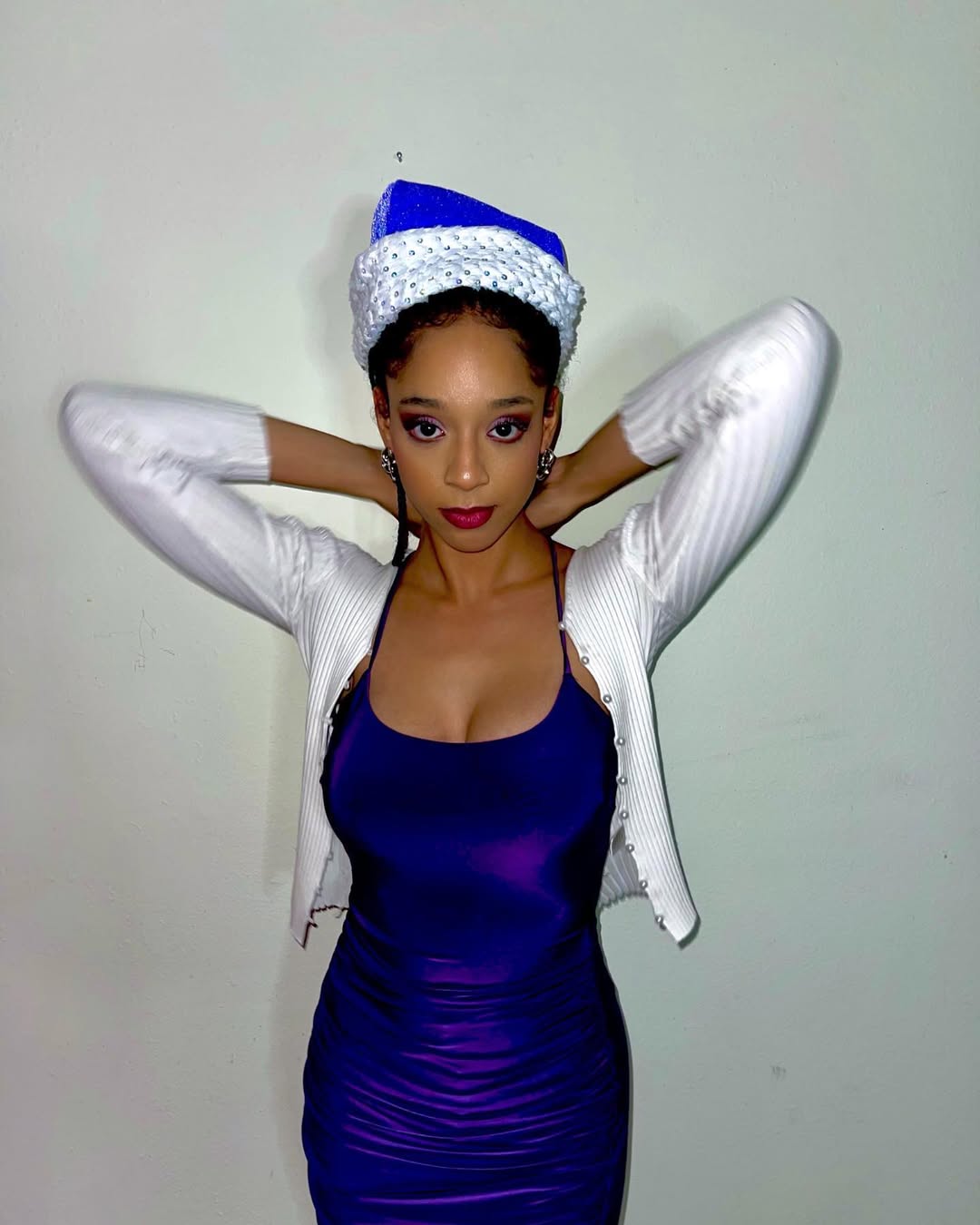 Amala Ekpunobi - Free pics, galleries & more at Babepedia