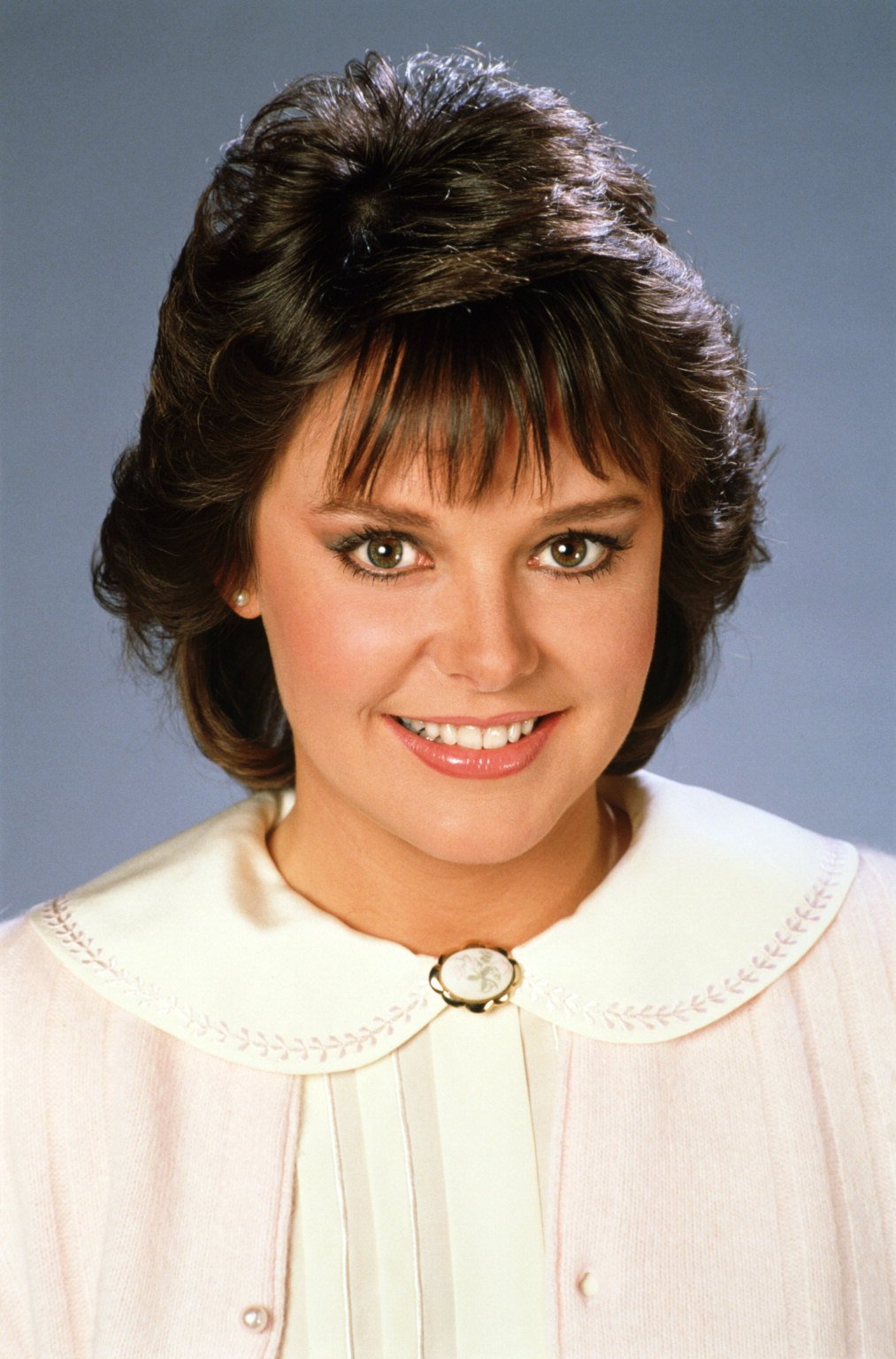 Amanda Bearse - Free pics, galleries & more at Babepedia