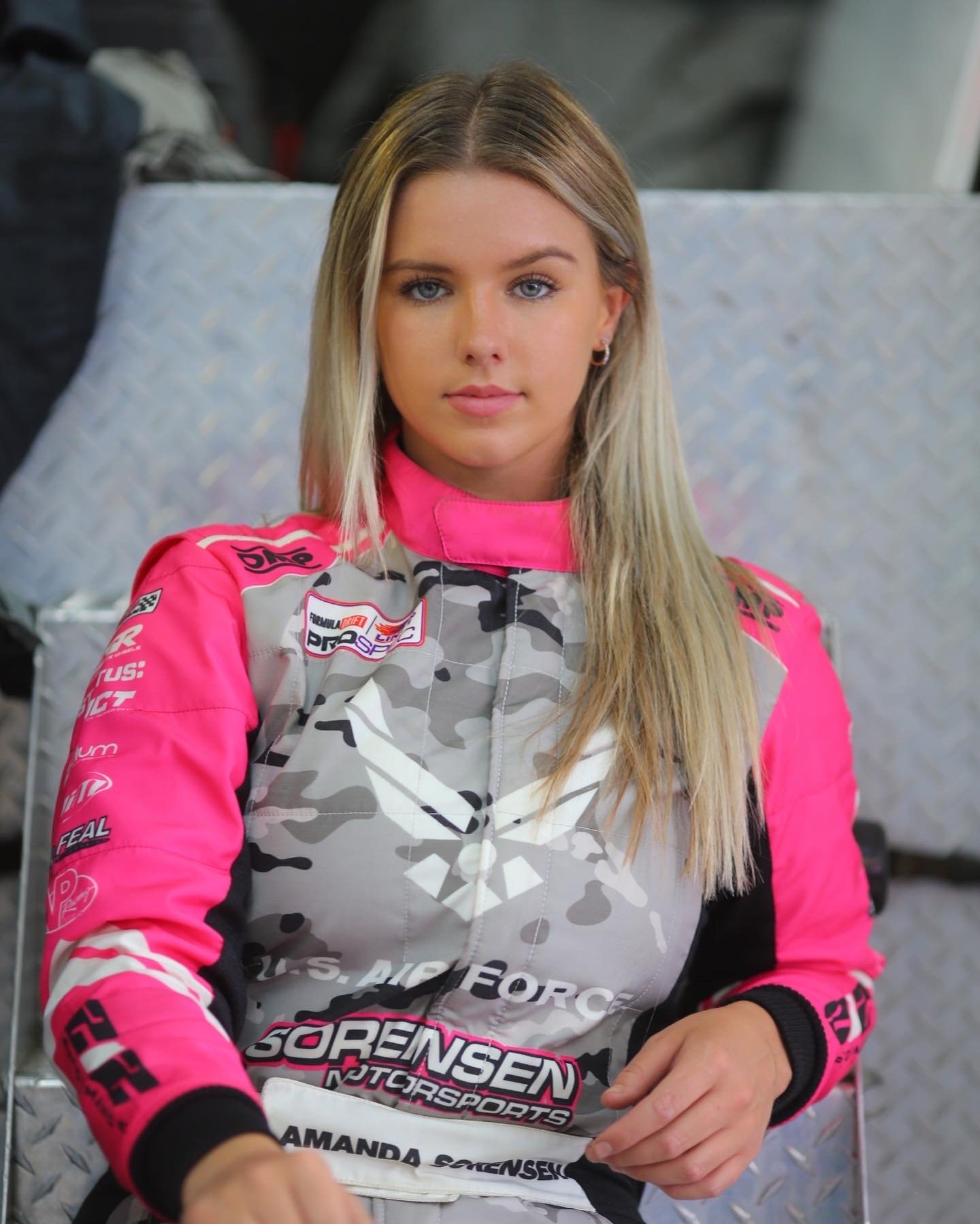 Amanda Sorensen - Free pics, galleries & more at Babepedia