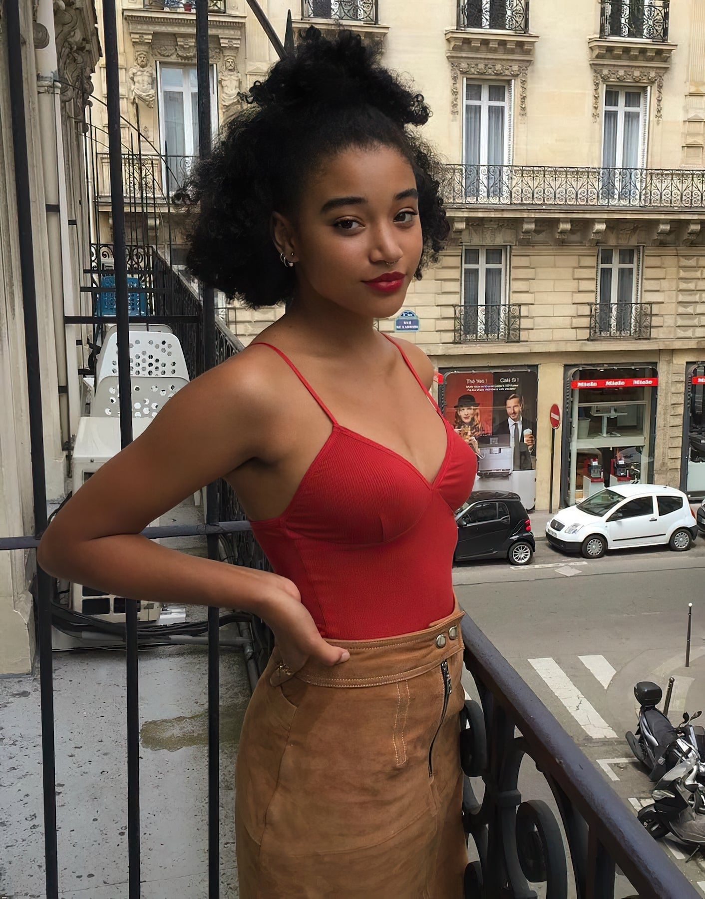 Amandla Stenberg - Free pics, galleries & more at Babepedia