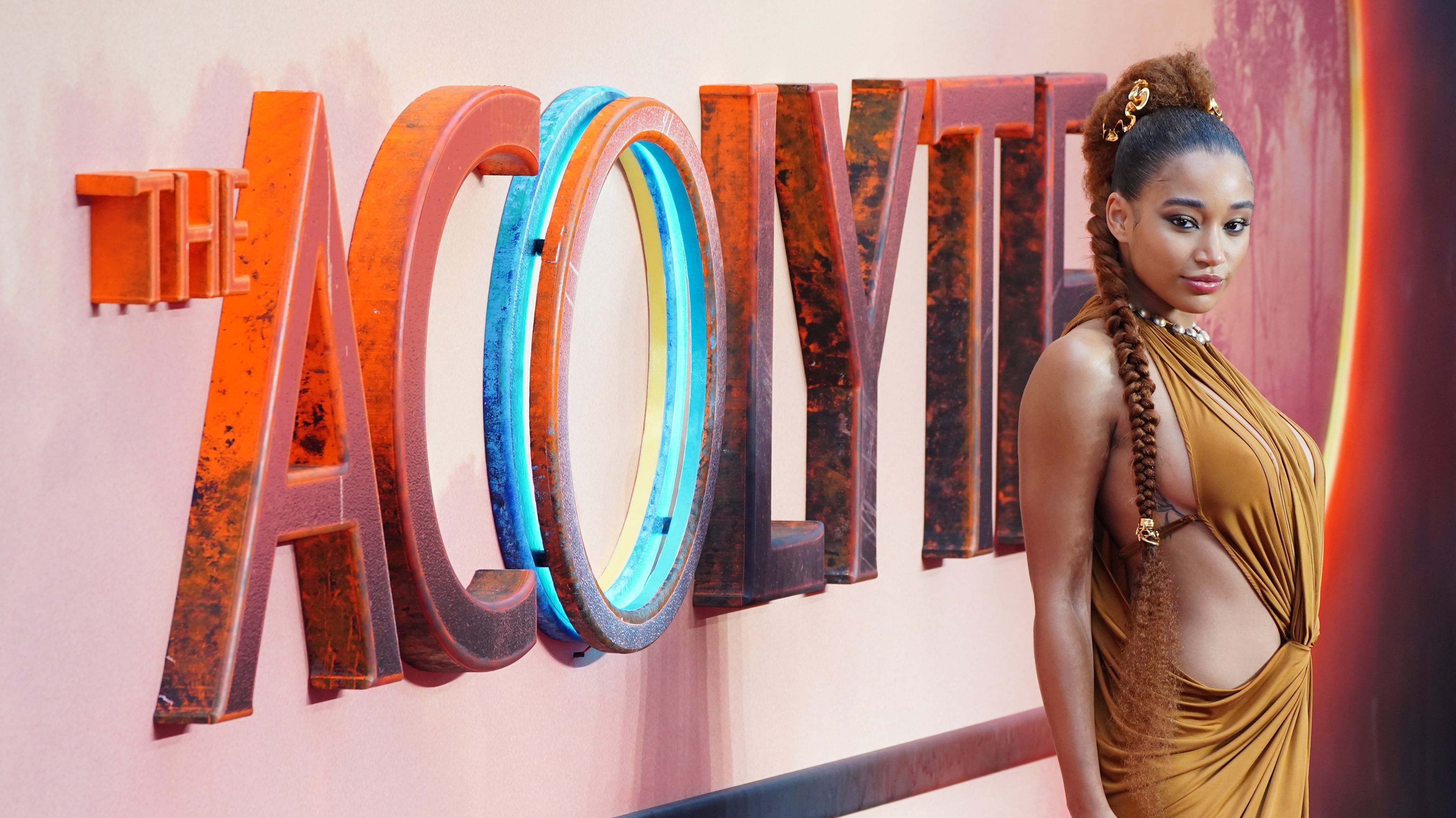 Amandla Stenberg - Free pics, galleries & more at Babepedia