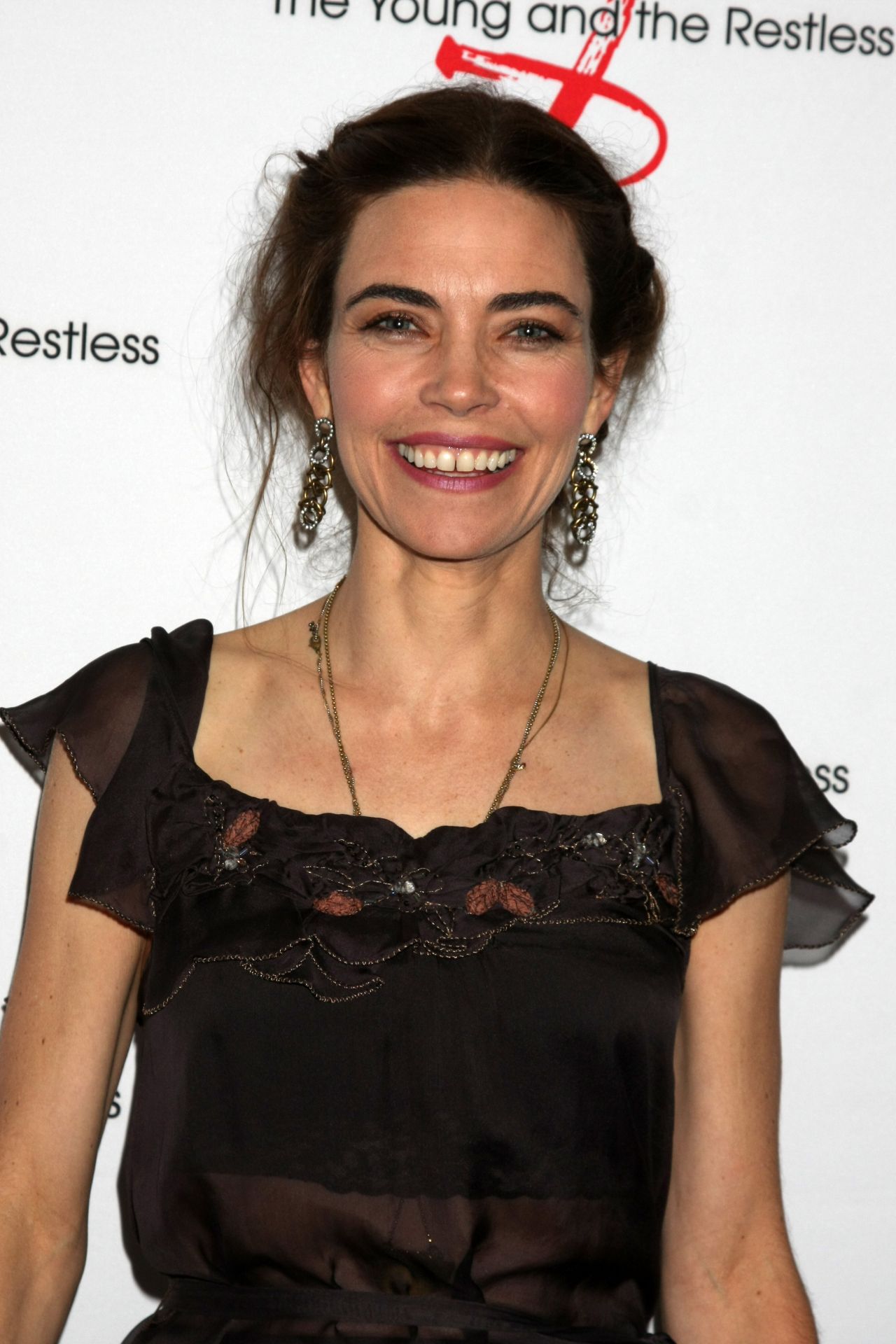 Amelia Heinle - Free pics, galleries & more at Babepedia