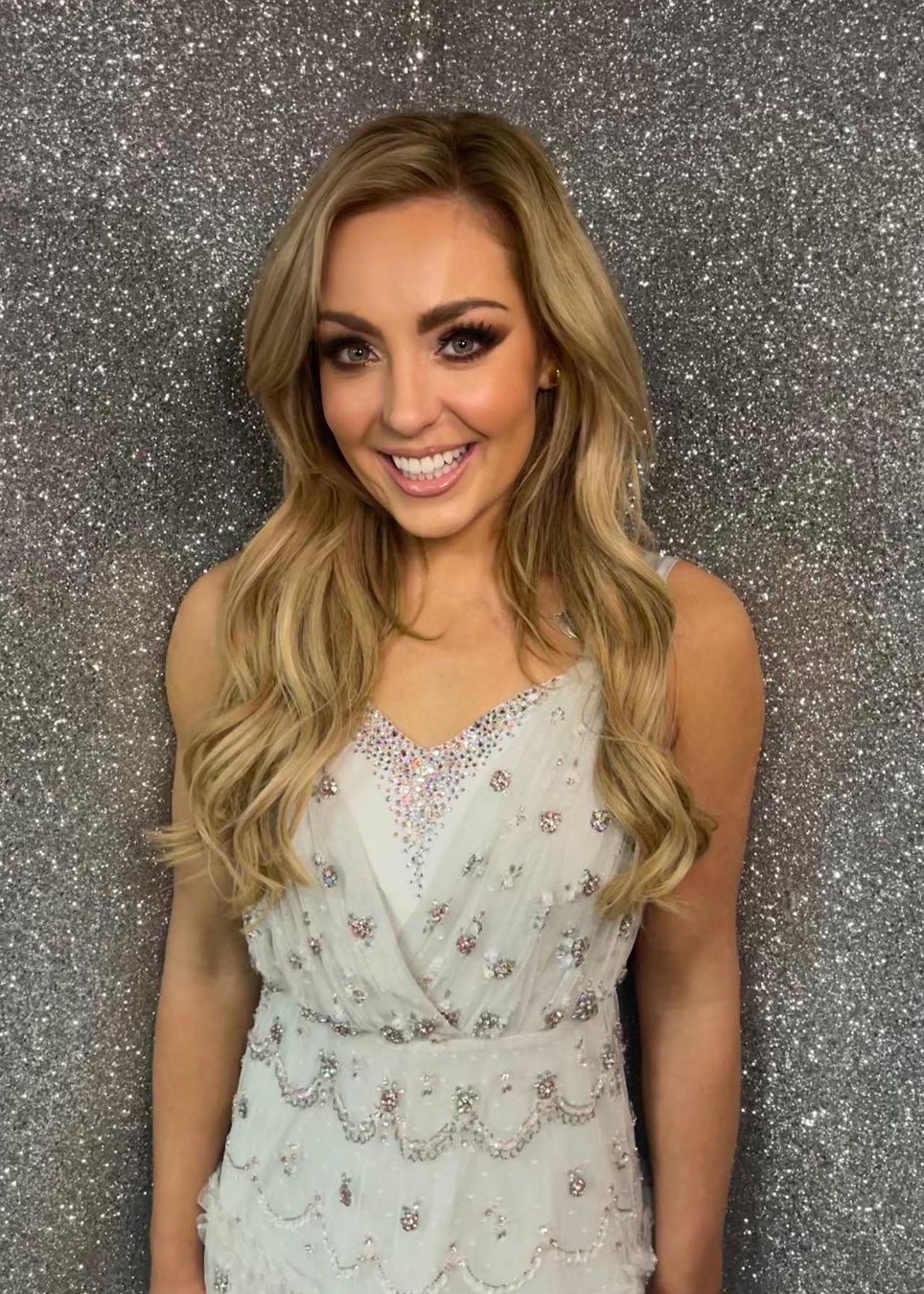 Amy Dowden - Free pics, galleries & more at Babepedia