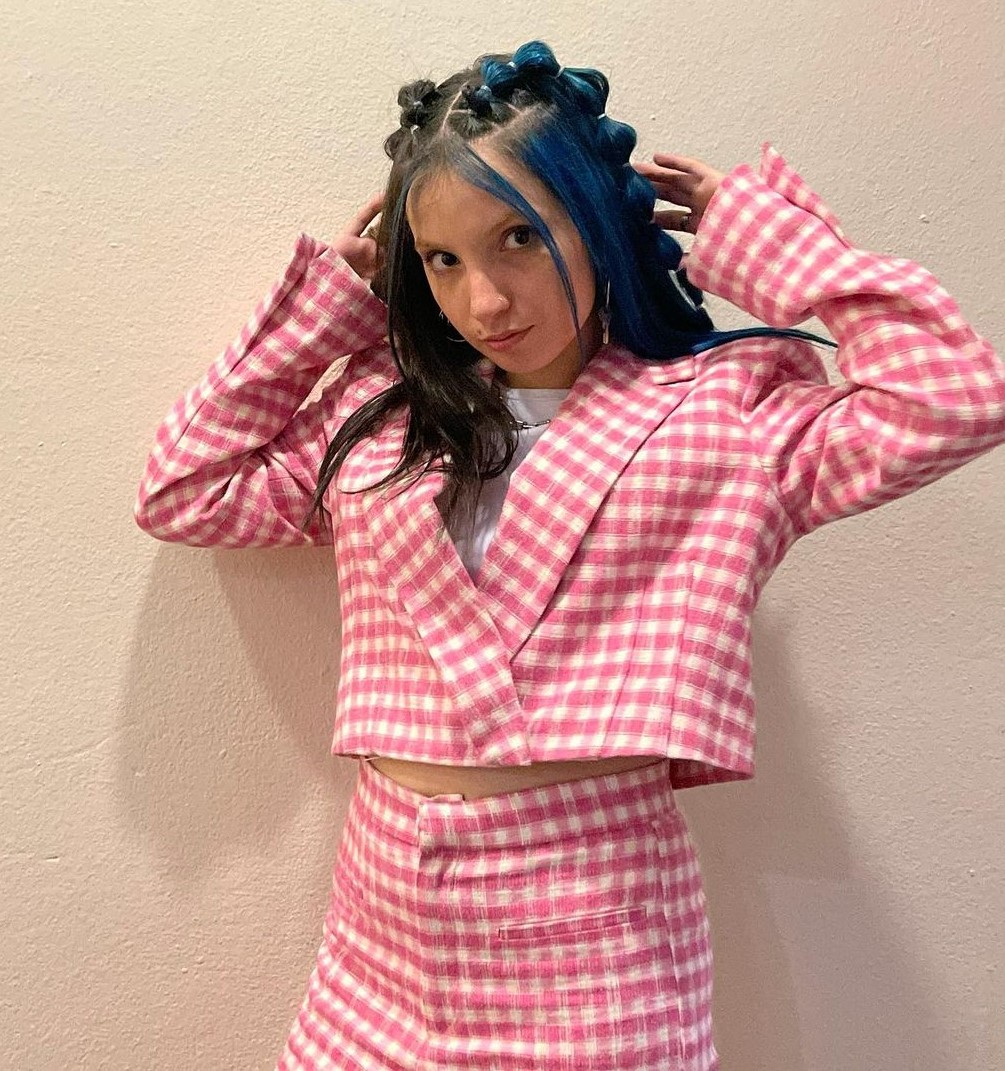 Angie Velasco - Youtuber