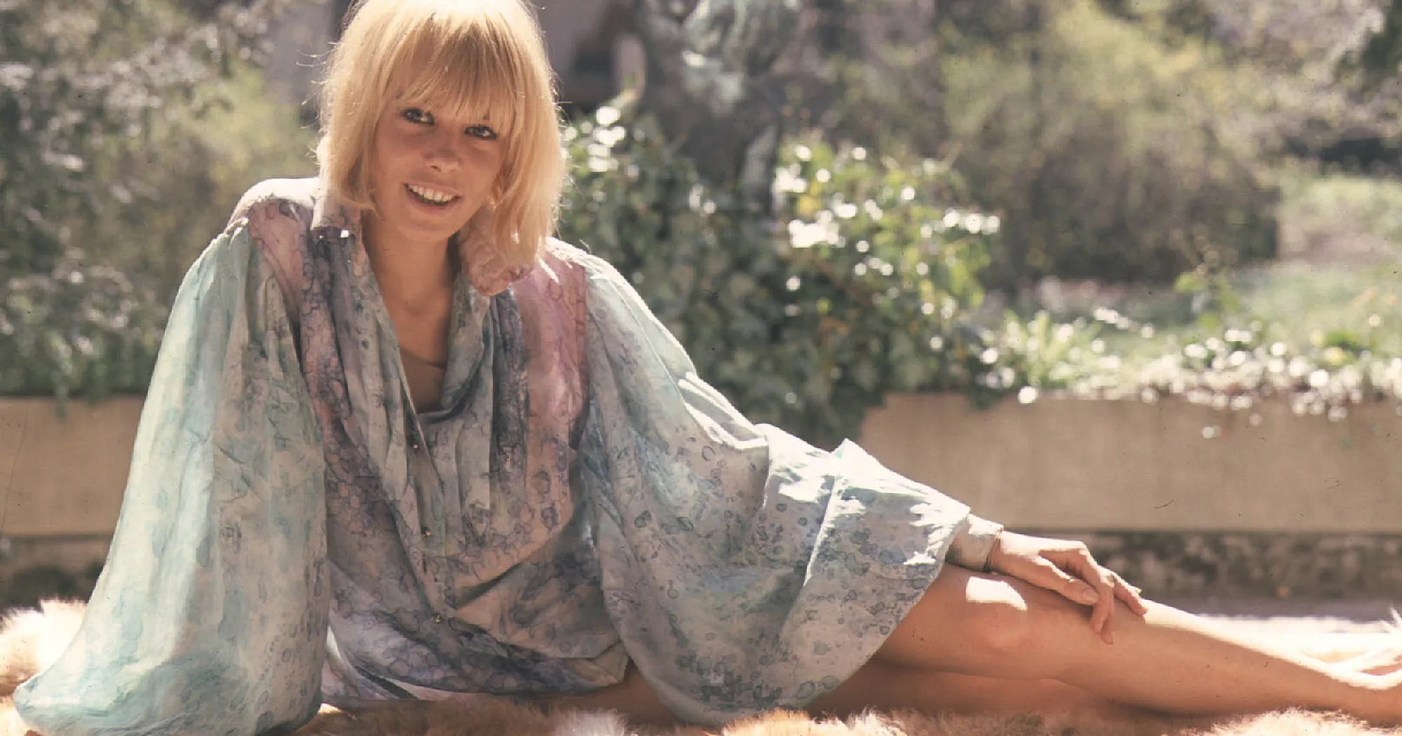 Anita Pallenberg - Free pics, galleries & more at Babepedia