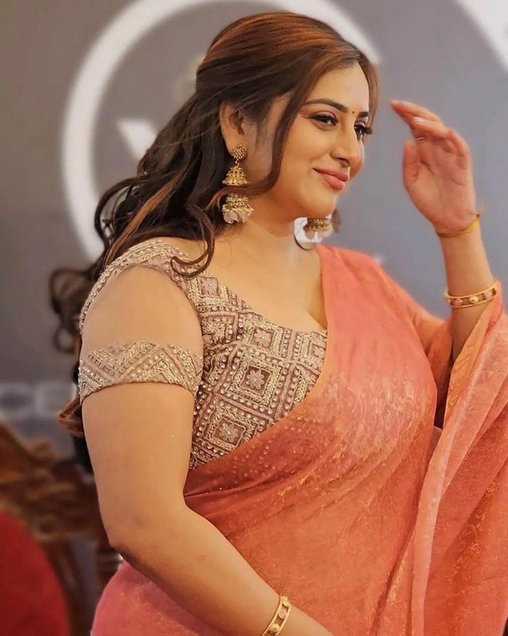 Anna Rajan - Free pics, galleries & more at Babepedia