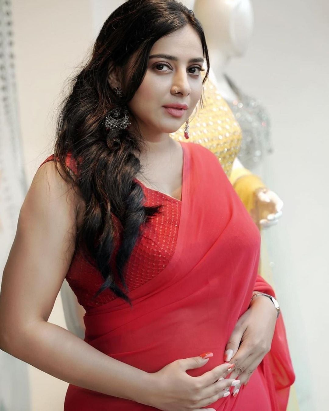 Anna Rajan - Free pics, galleries & more at Babepedia