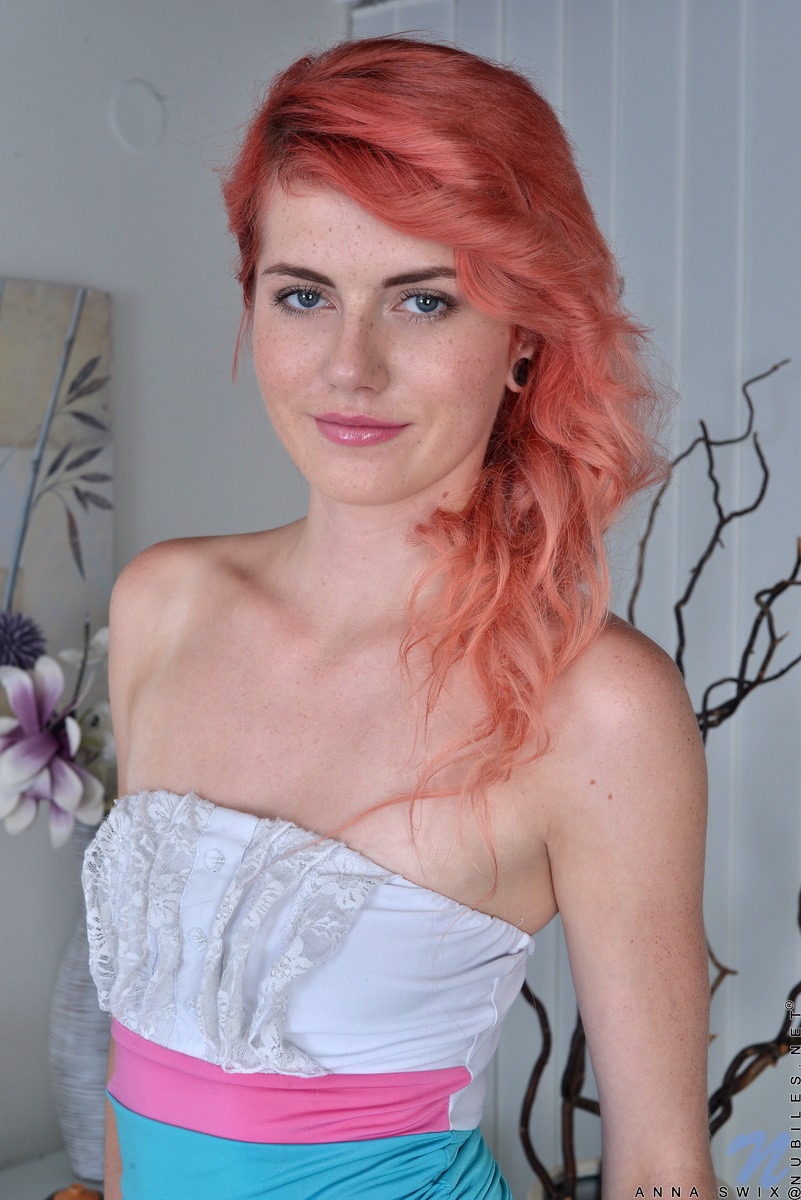 Anna Swix - Free nude pics, galleries & more at Babepedia